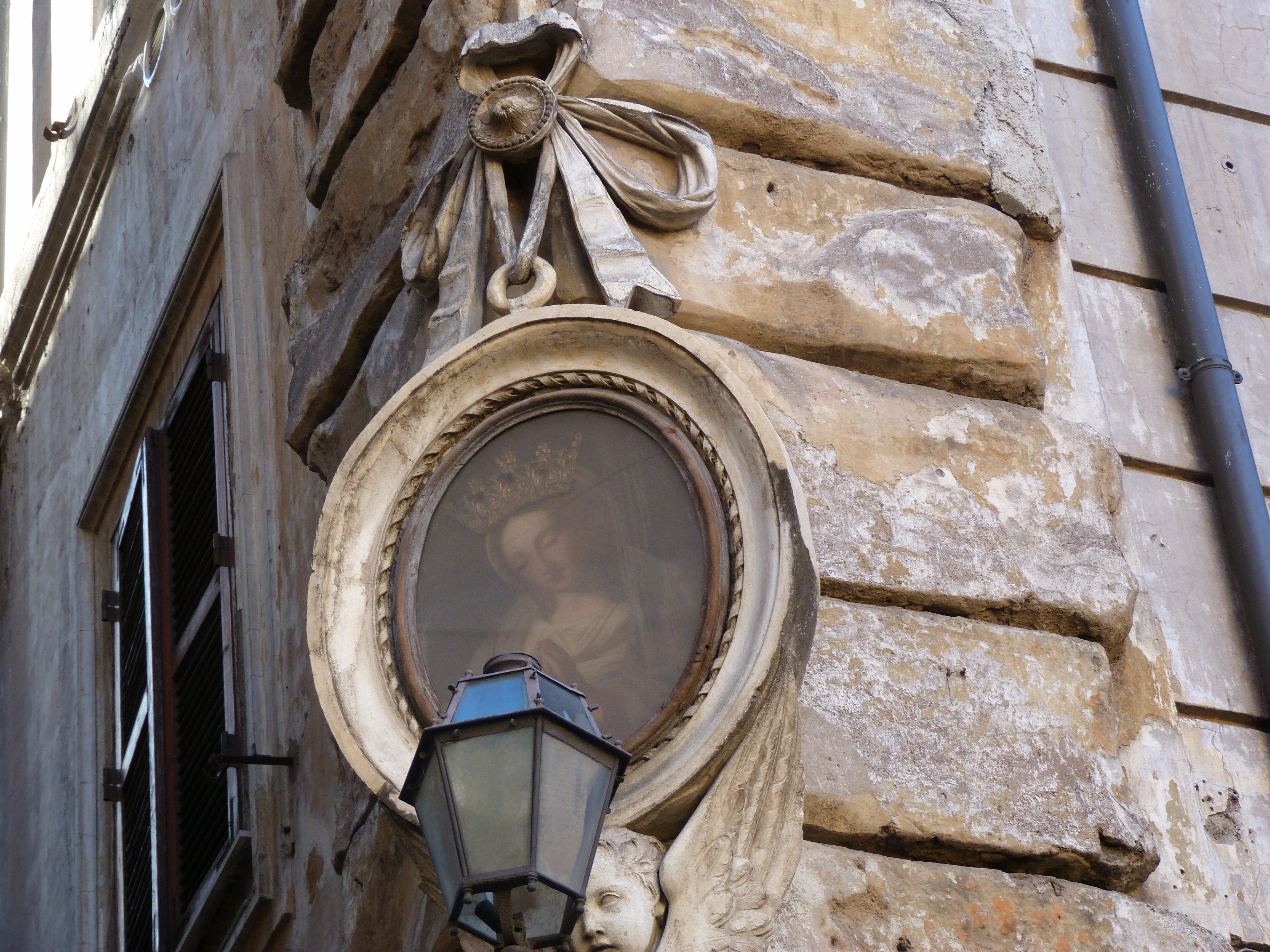 madonnelle di Roma Fontana di Piazza San Simeone via dei coronari