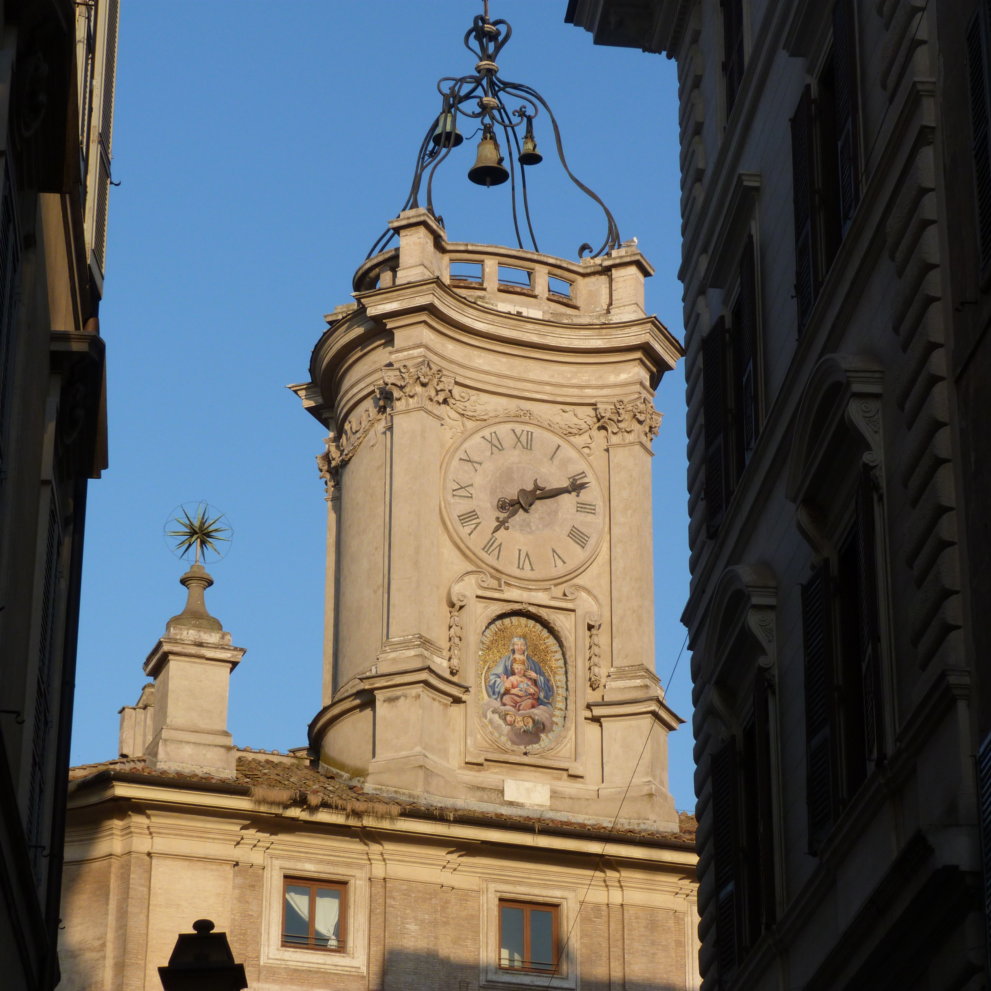 Piazza dell' orologio roma point of view